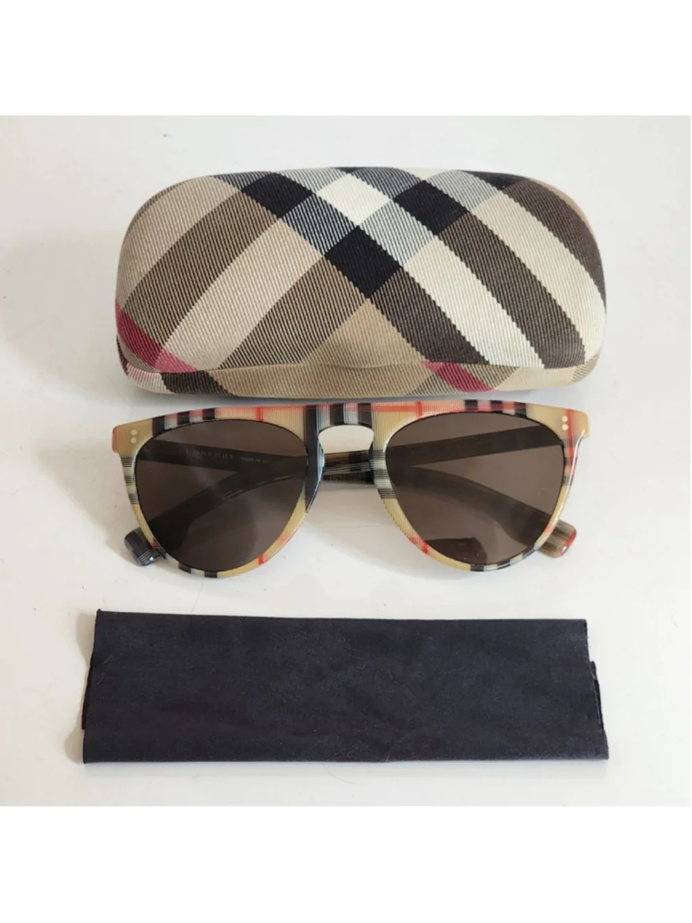 BURBERRY NEW Vintage‎ Nova Check Flat Top Sunglasses B4281-F